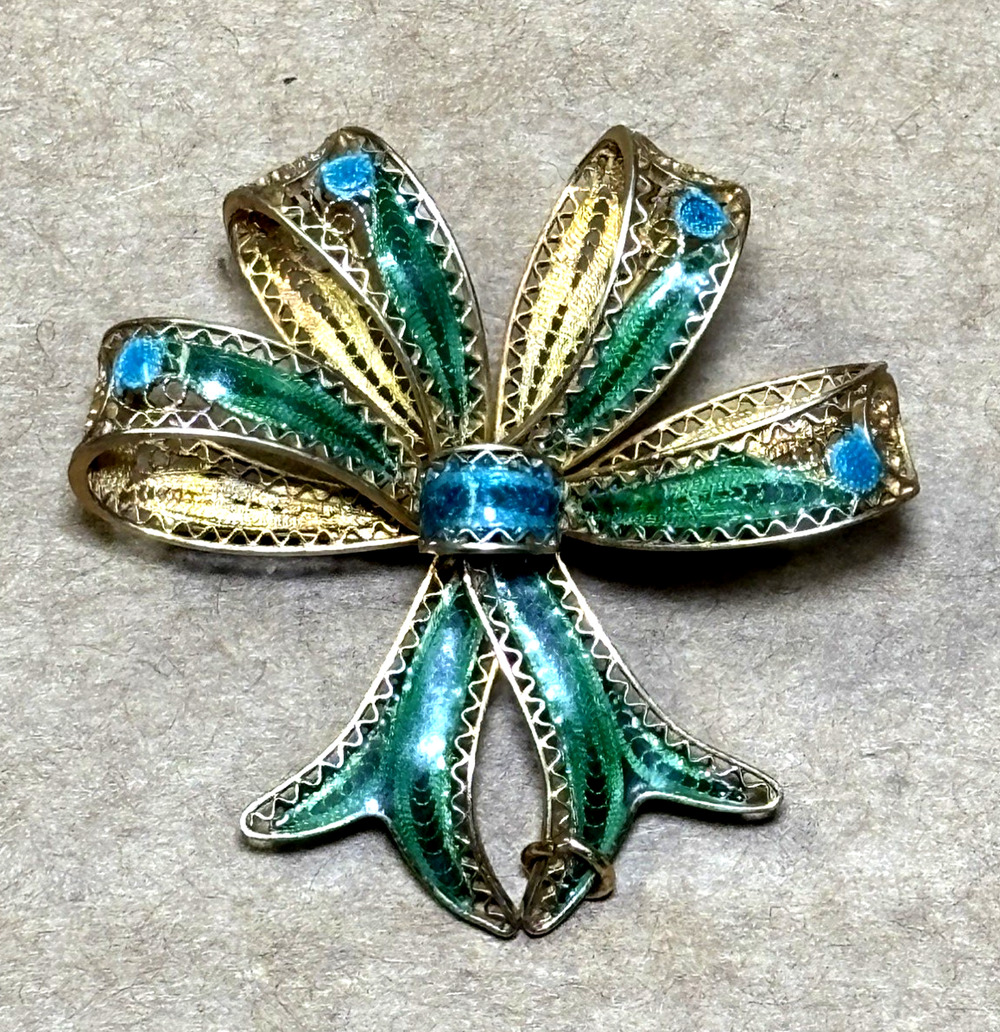 Vintage 800 Silver Gold Wash Filigree Enamel Ribbon Bow Brooch Pin